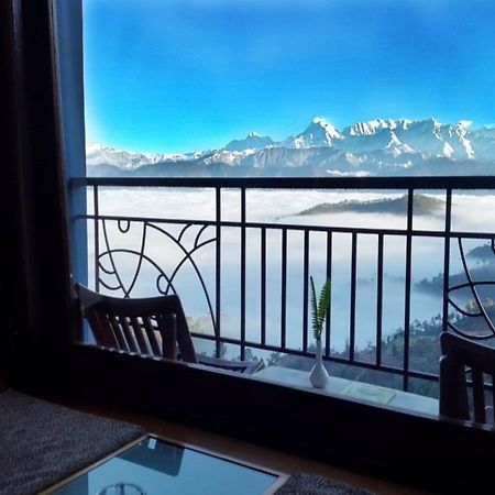 Отель Pratiksha Himalayan Retreat Каусани Экстерьер фото